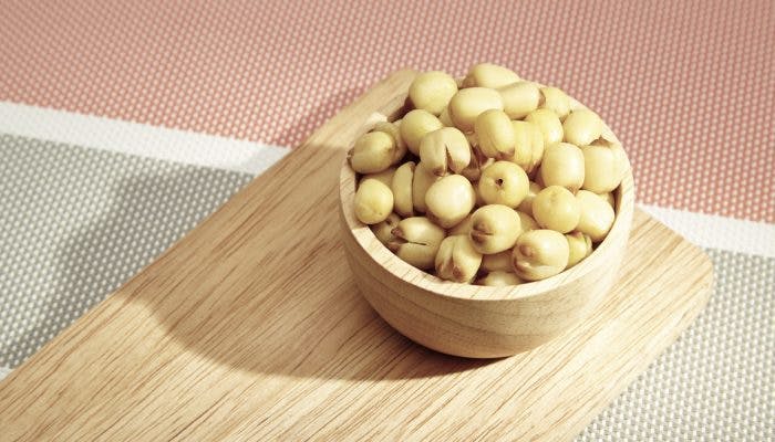 Lotus seeds (Lian zi) in a bowl