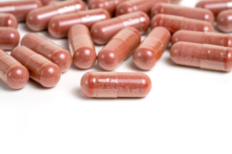 Red yeast rice supplement capsules